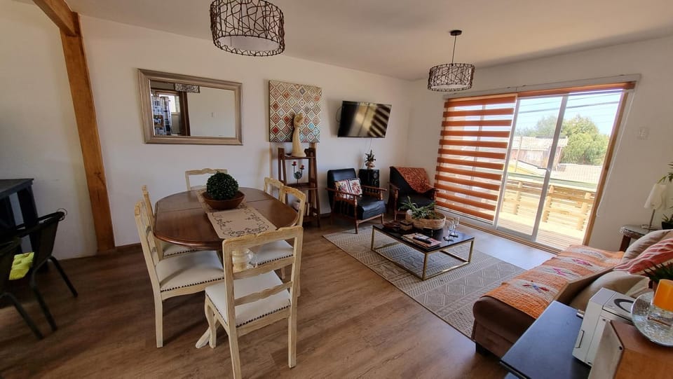 TV and multimedia, Dining area