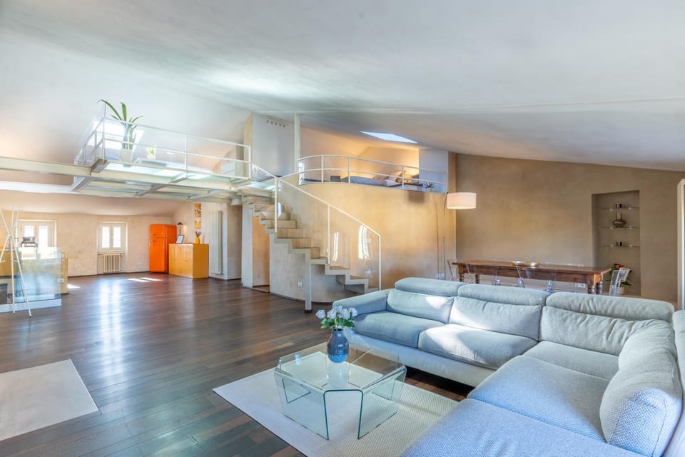 Kitchen or kitchenette, Living room, Seating area, fireplace
