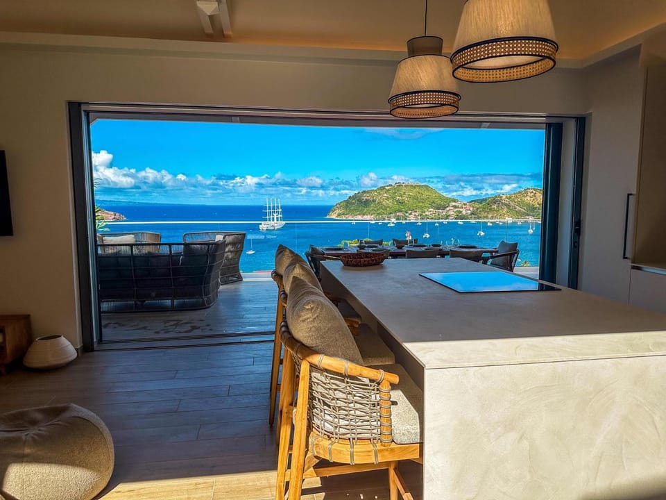 Baie du Paradis Villa in Leeward Islands