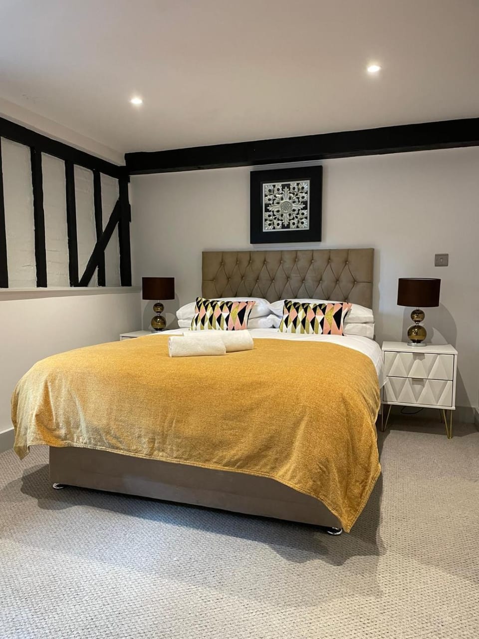 Loft 5 - Apartment near Stansted Apartment in East Hertfordshire District