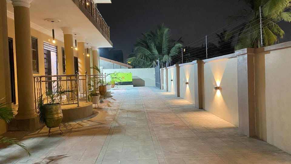 Inner courtyard view
