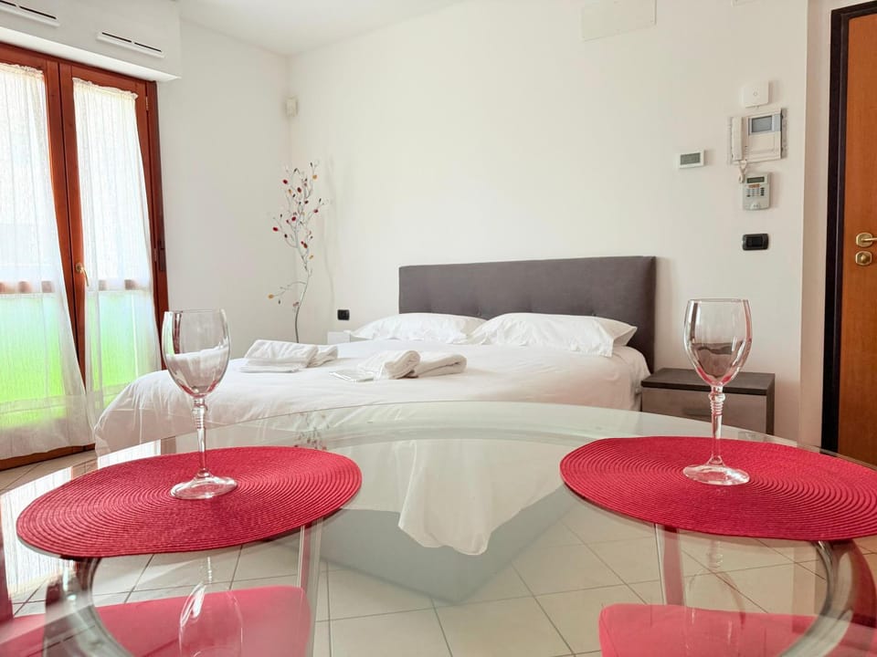 Studio Apartment Leopolda Apartment in Florence