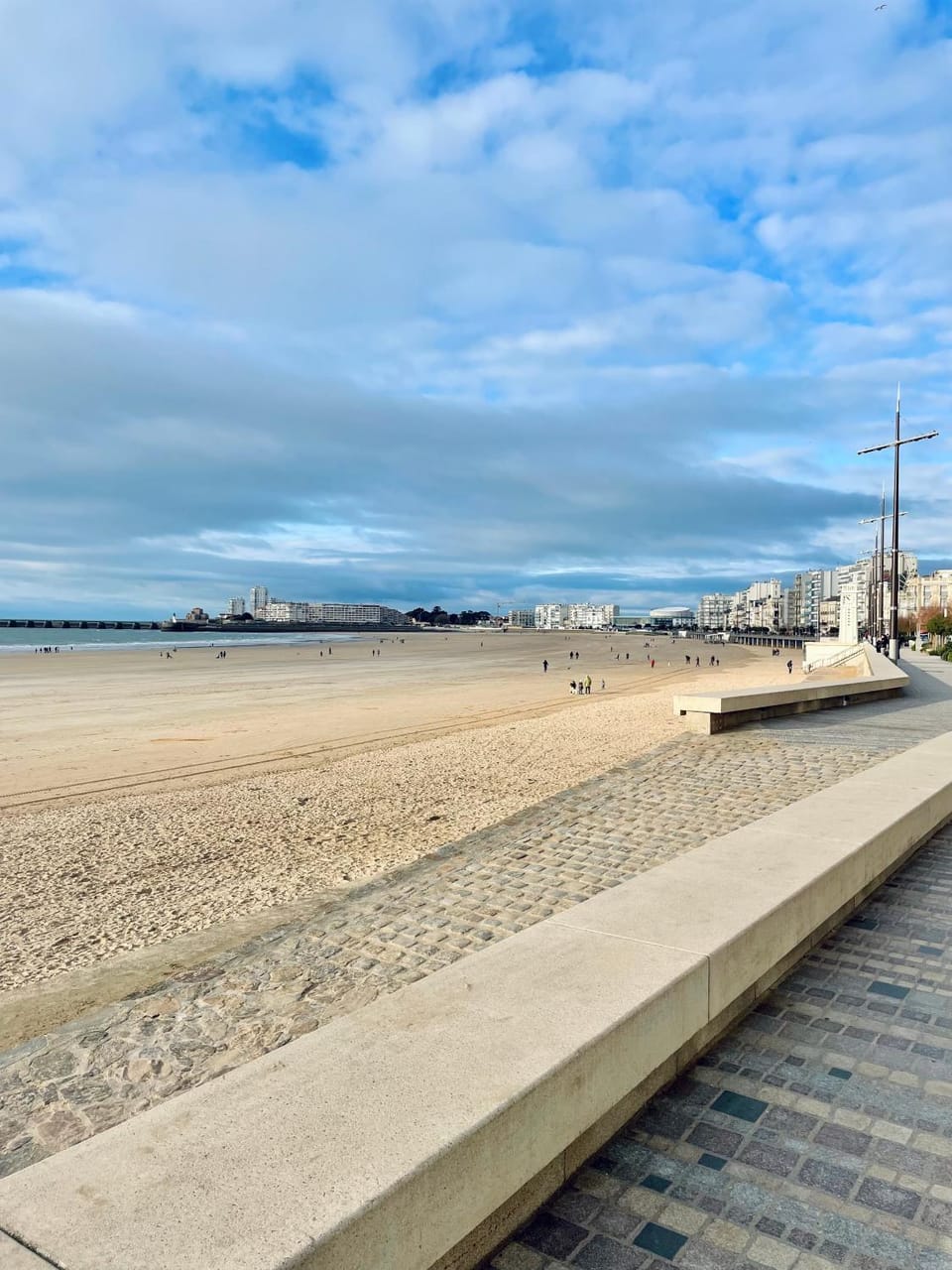 Nearby landmark, Day, Natural landscape, Beach