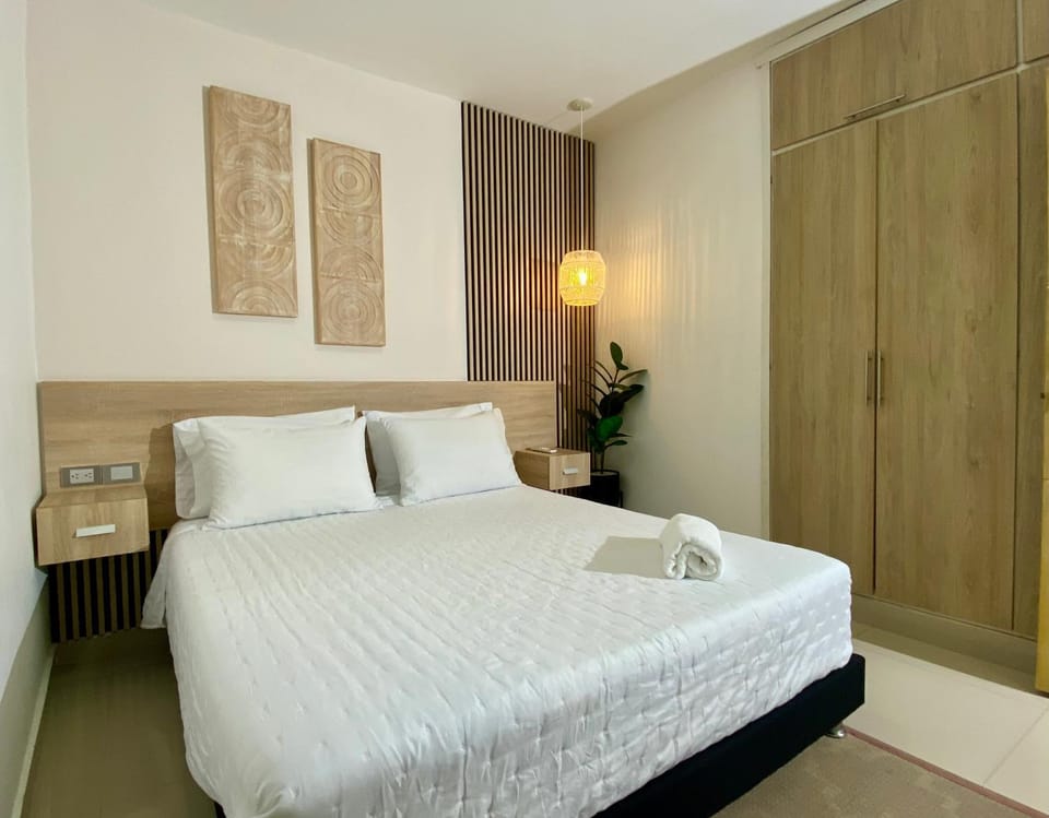 Bed, Photo of the whole room, Bedroom, towels, wardrobe