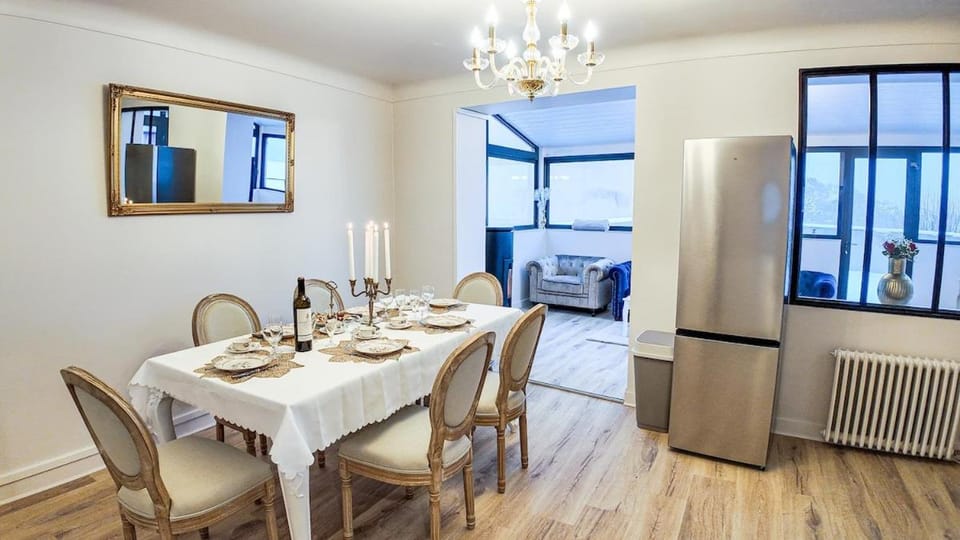 Gite L'écrin du château Apartment in Auvergne-Rhône-Alpes