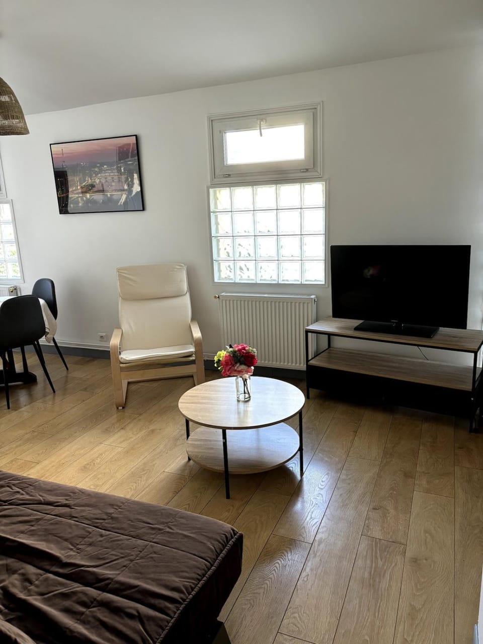 Pavillon indépendant au 1er étage de deux chambres Apartment in Drancy
