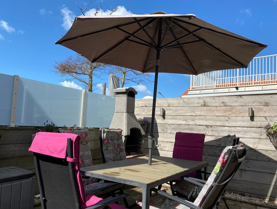 BBQ facilities, Garden, Balcony/Terrace
