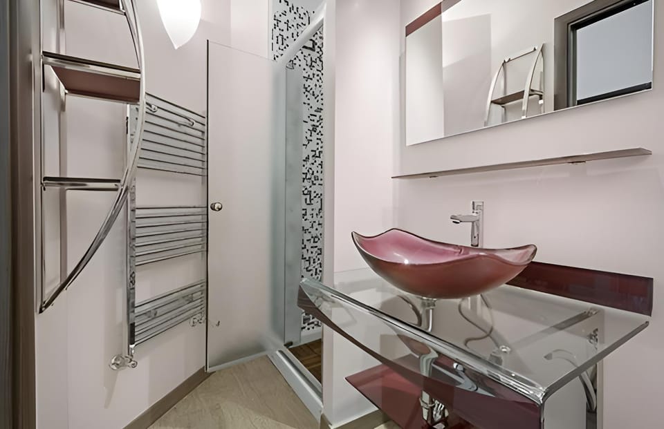 Shower, Bathroom