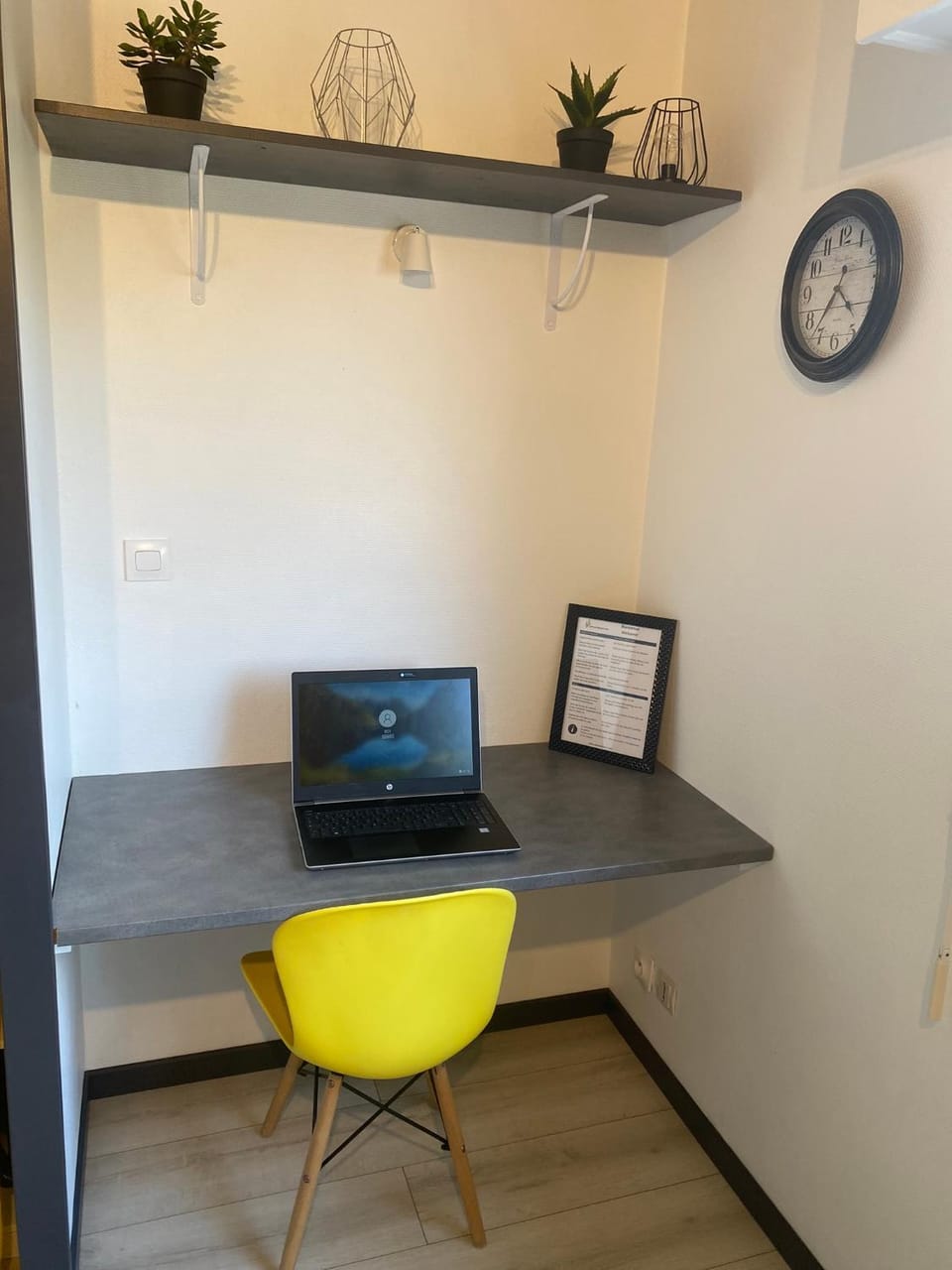 Seating area