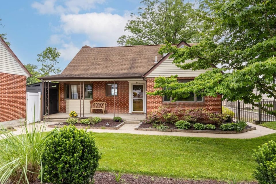 Cool Spring Suite House in Arnold