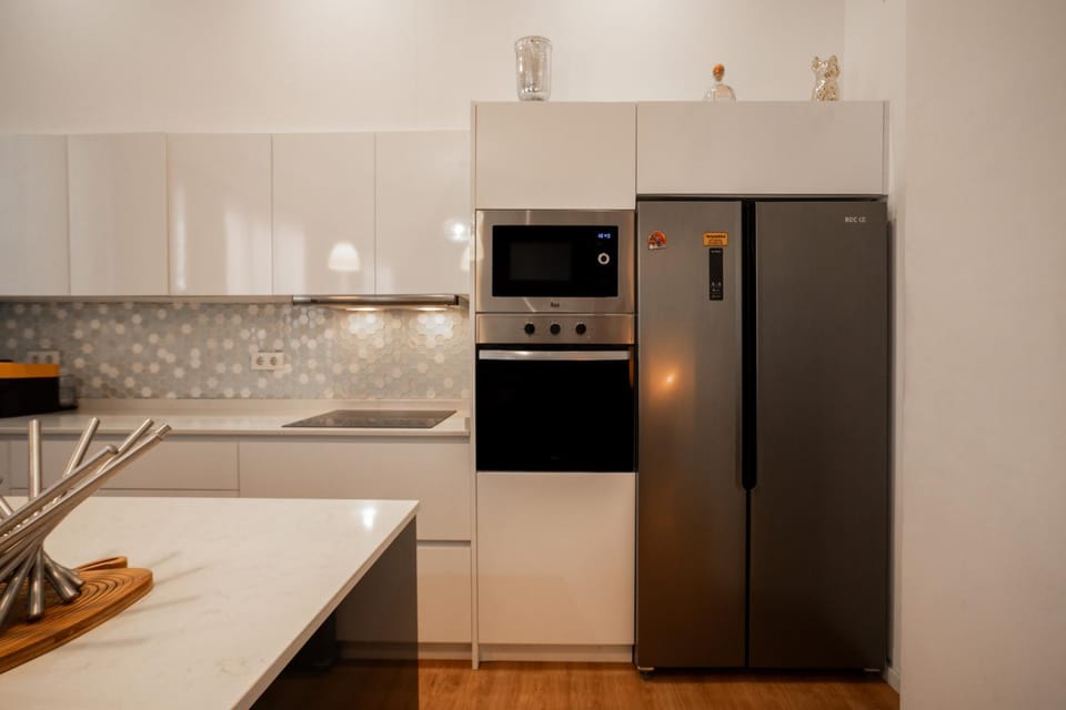 Habitación con Terraza y Baño Privado y Comodidades Compartidas Vacation rental in Valencia