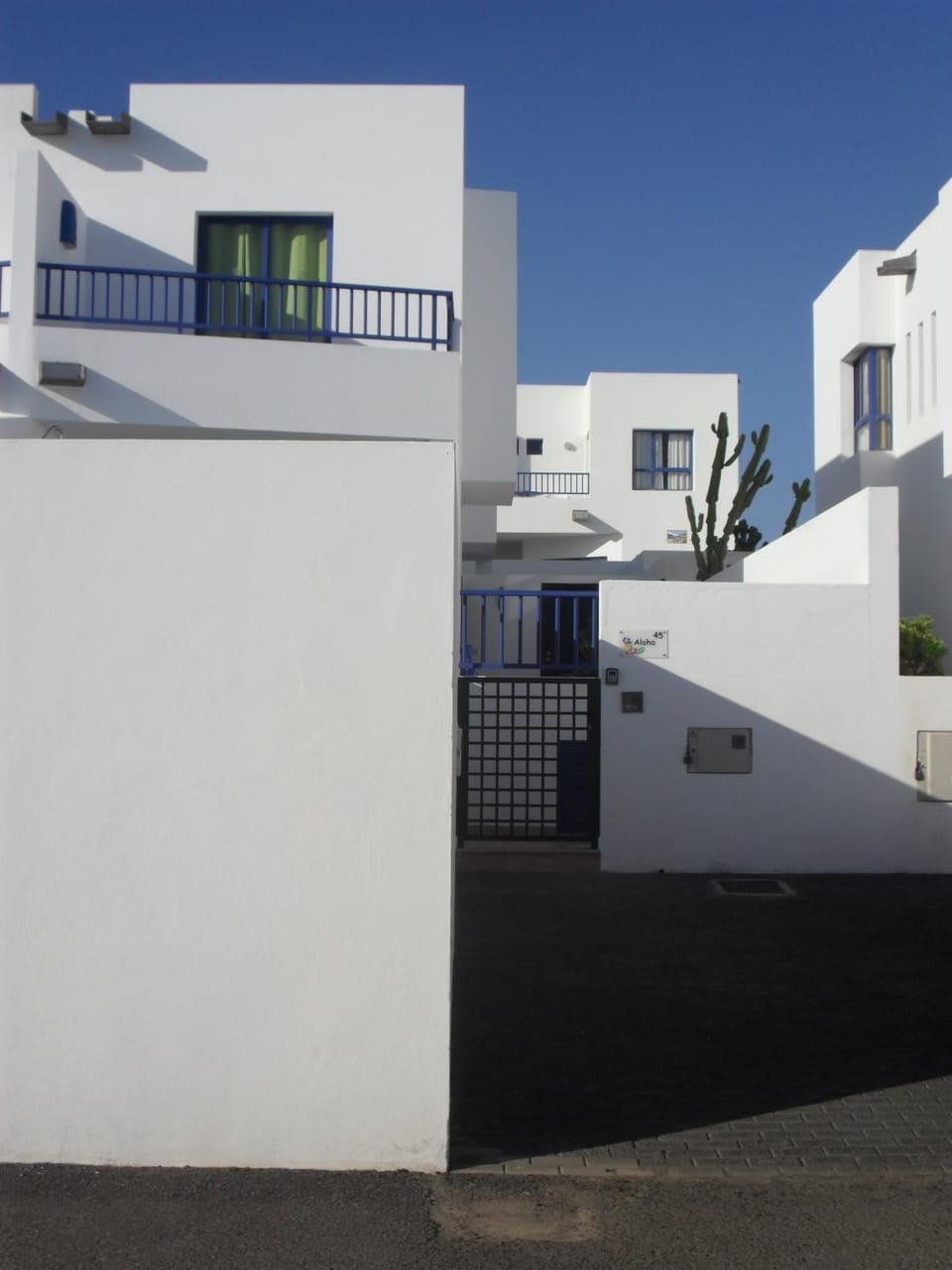 Property building, Day