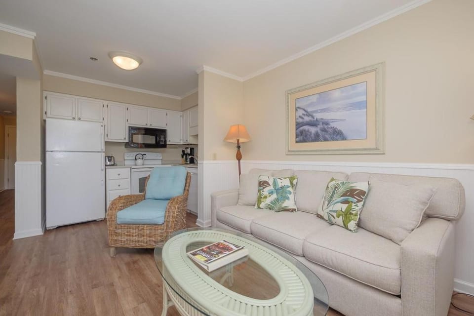 Carolina Beach Club 326 House in South Forest Beach