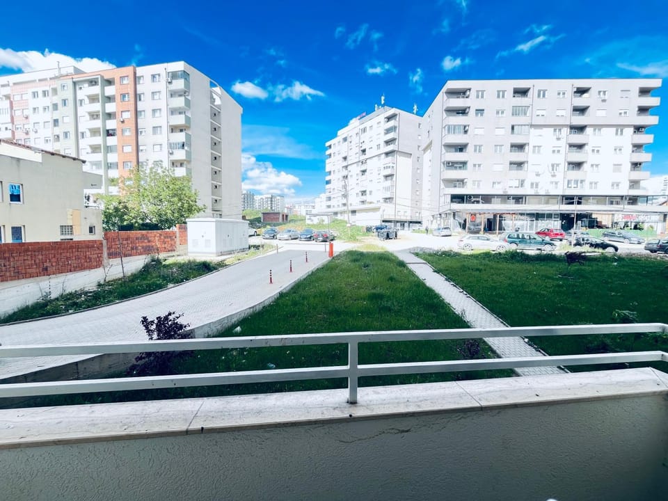 Mati Urban Stay - Free Parking Apartment in Serbia