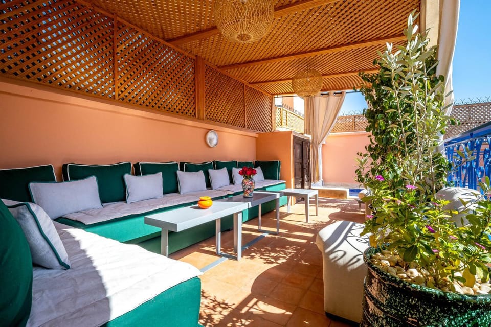 Garden, Balcony/Terrace, Living room, Seating area