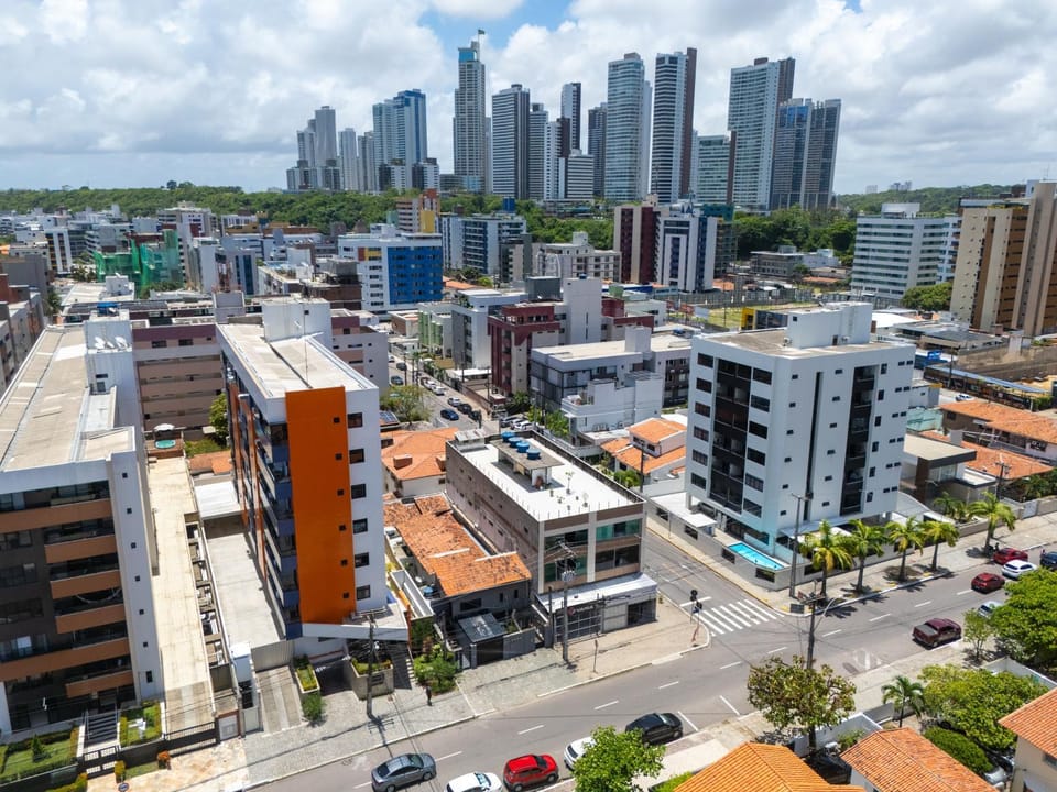 Property building, Day, Bird's eye view, Location
