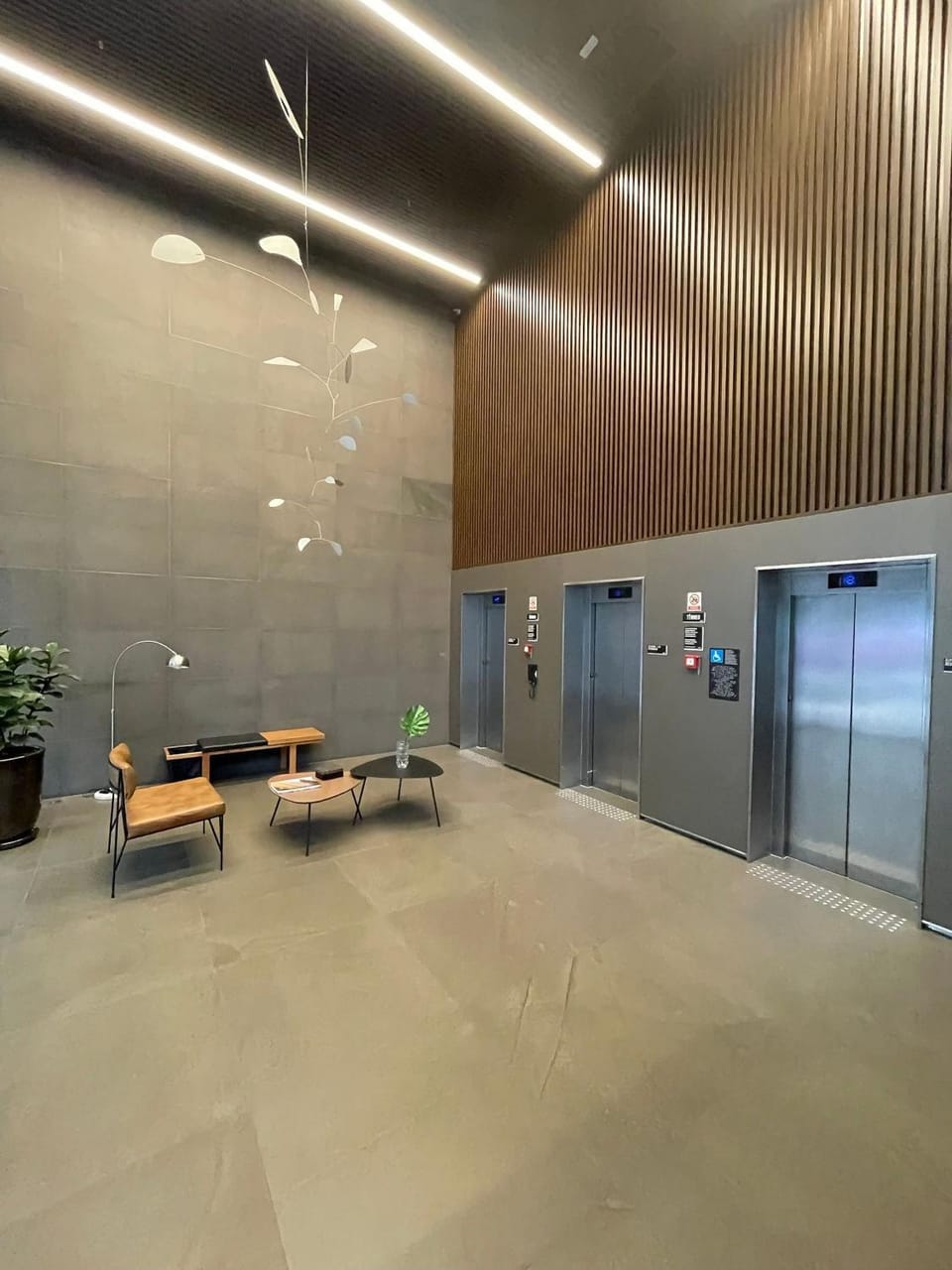 Day, Living room, Lobby or reception, Other, Decorative detail, Seating area, Area and facilities