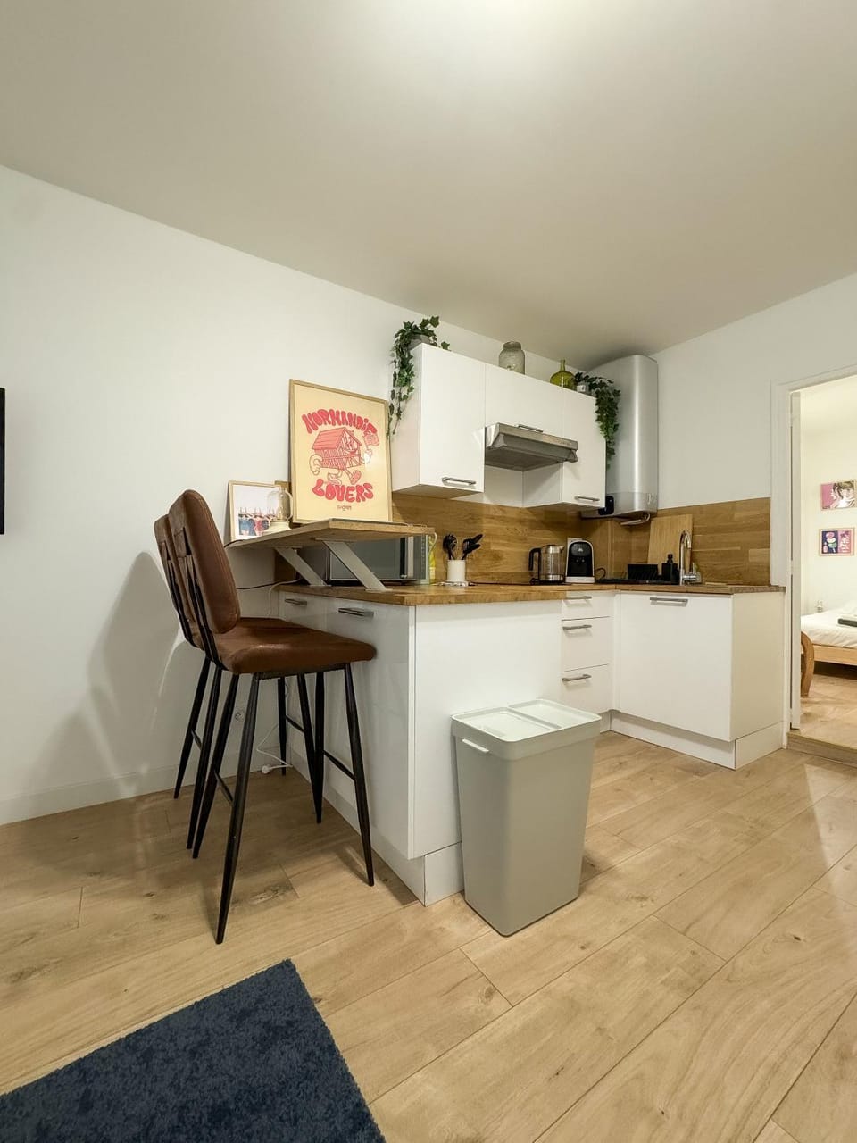 Coffee/tea facilities, Dining area, kitchen