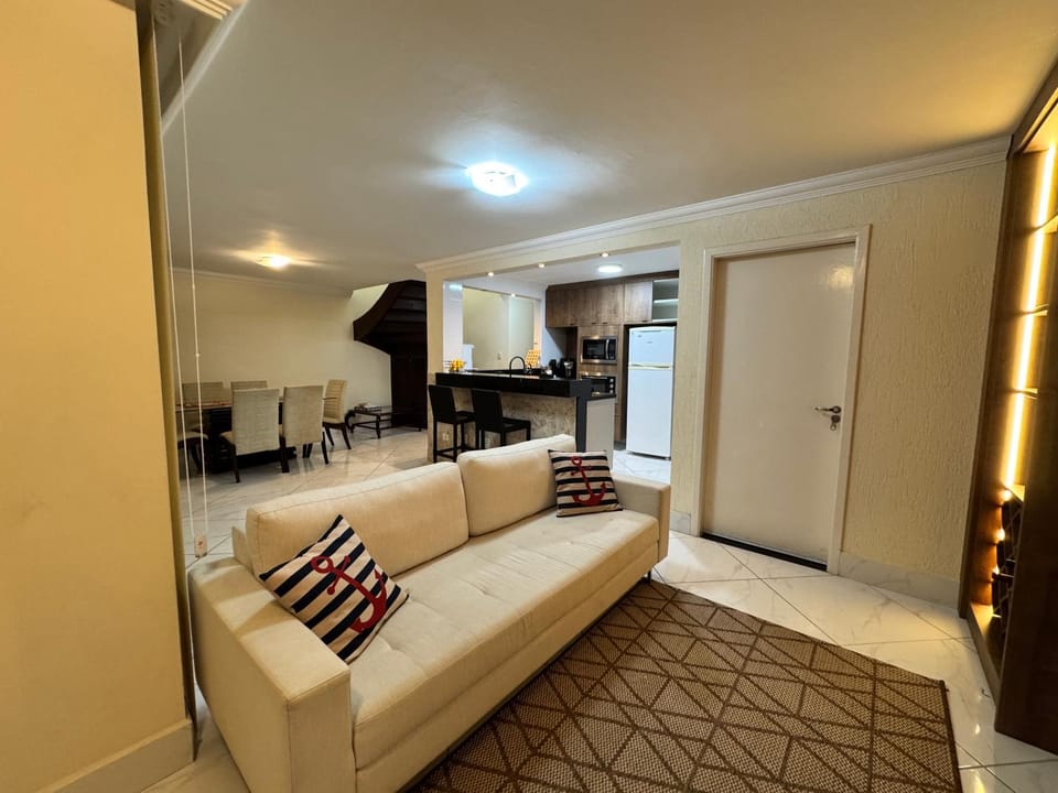 Duplex enseada Guarujá Apartment in State of São Paulo