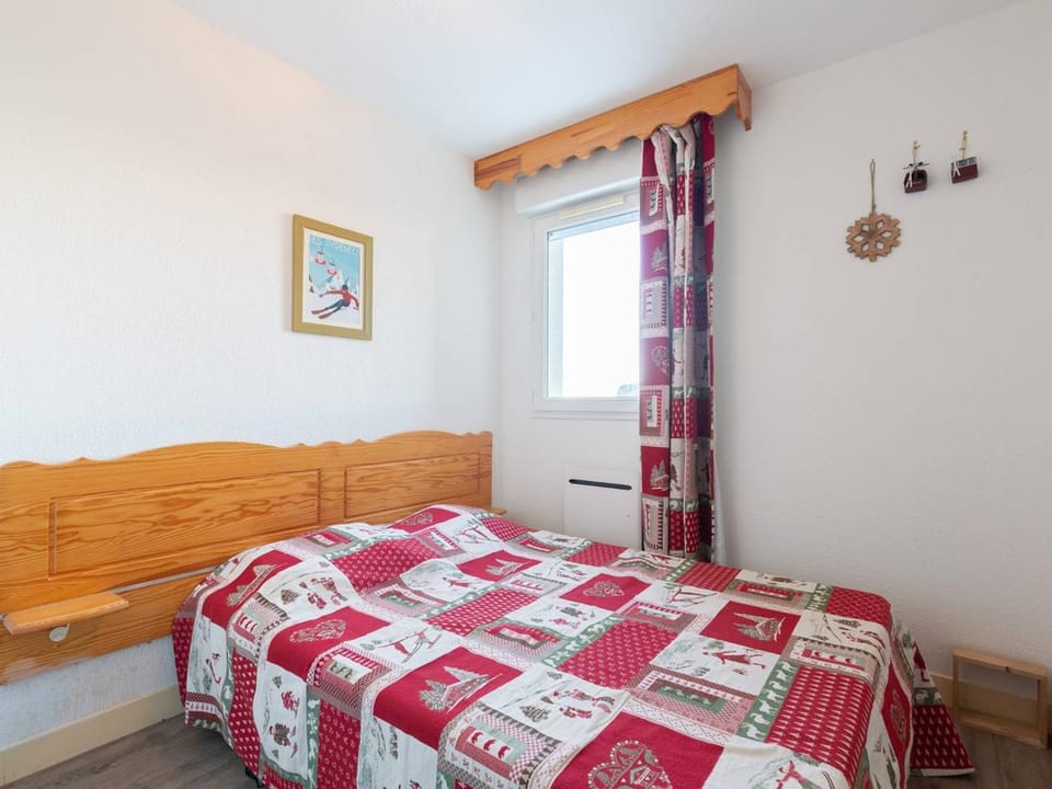 Appartement 8 pers Peyragudes, Wifi, Parking, Navette proche - FR-1-695-66 Apartment in Catalonia
