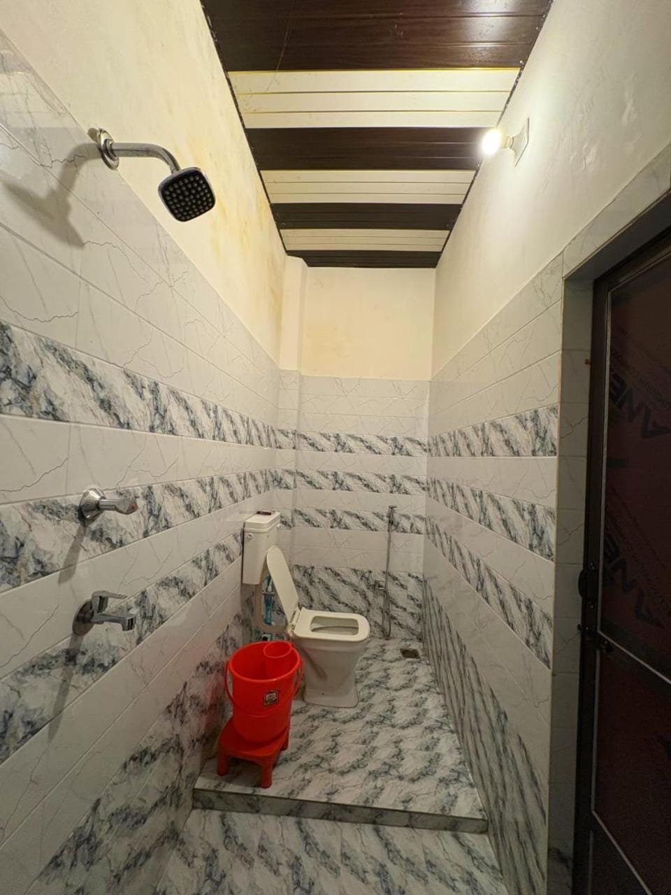 Sumedha Galaxy Inn Bed and Breakfast in Varanasi
