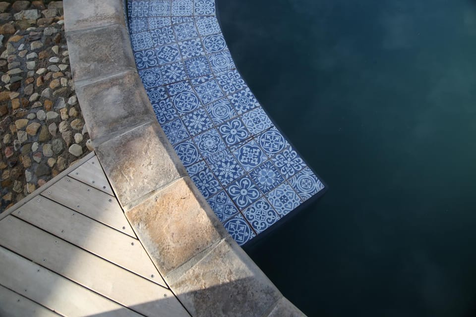 Swimming pool, Swimming pool