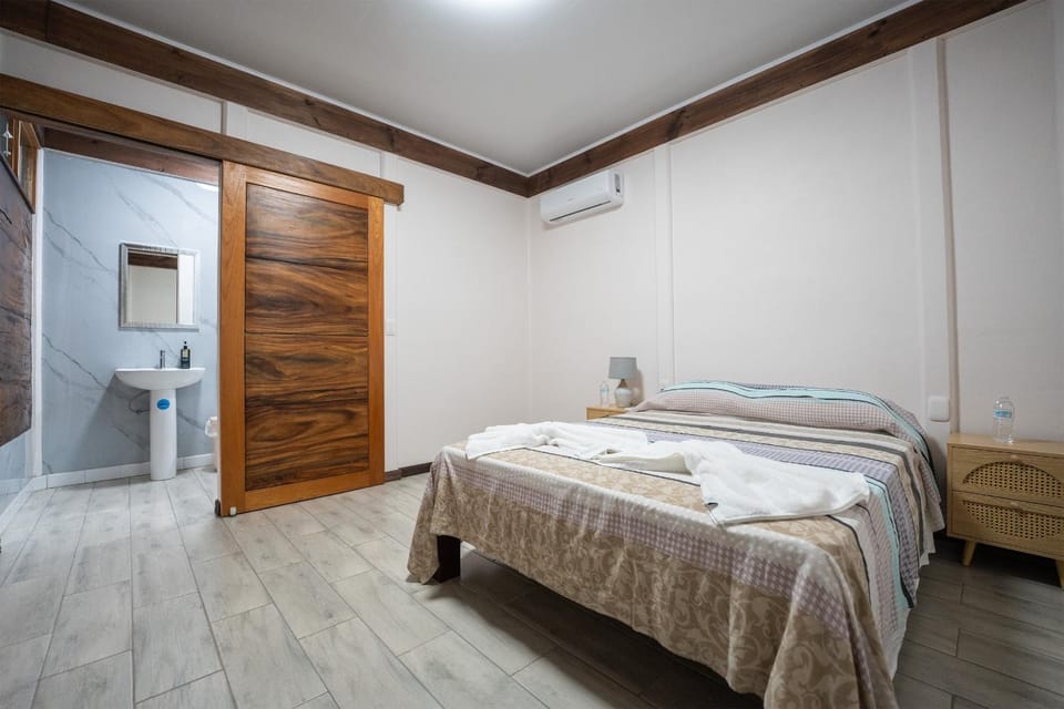 Bay Lodge Hotel in Guanacaste Province