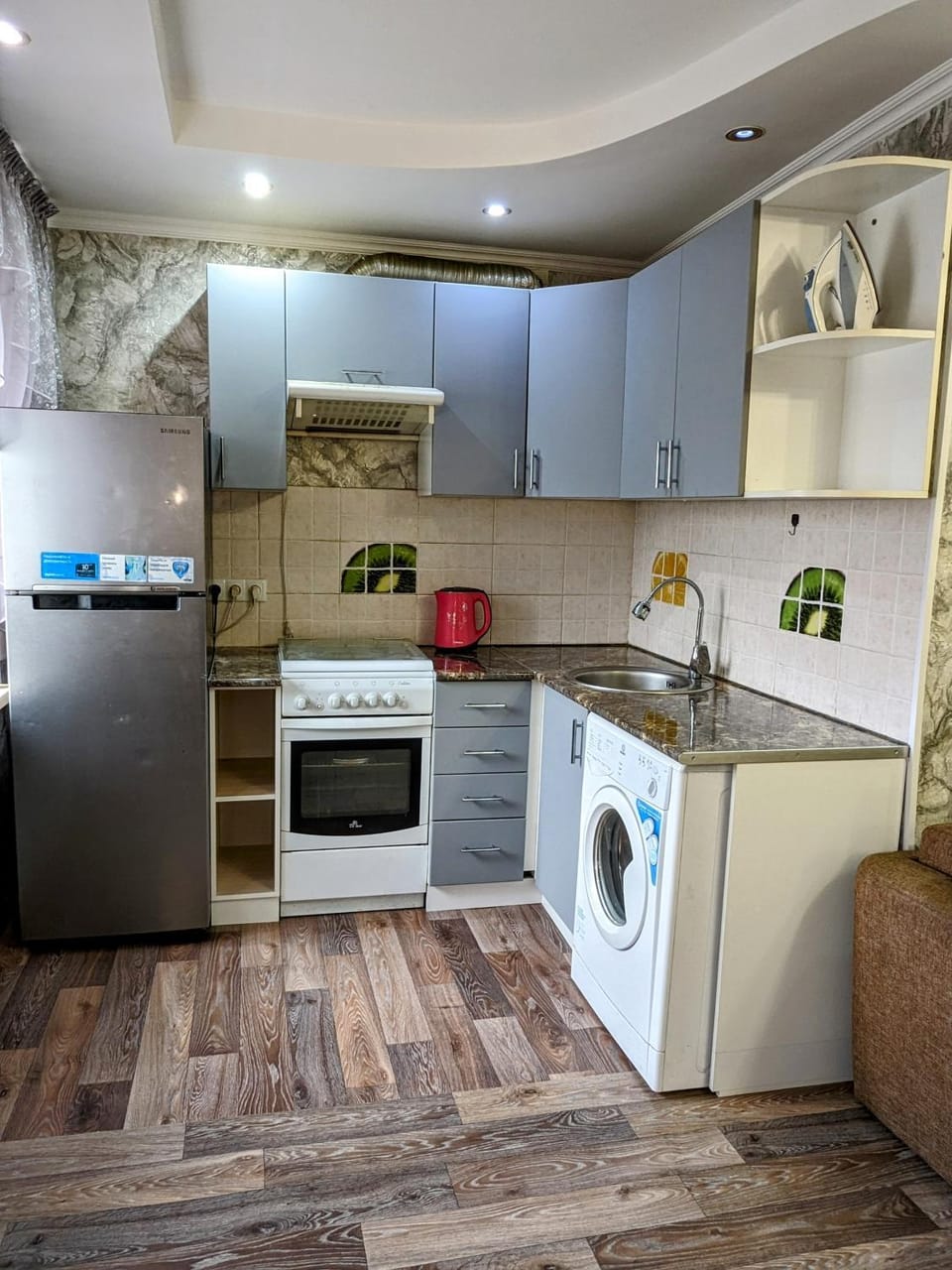 3-х комнатная квартира район магазин Радуга Apartment in Kazakhstan