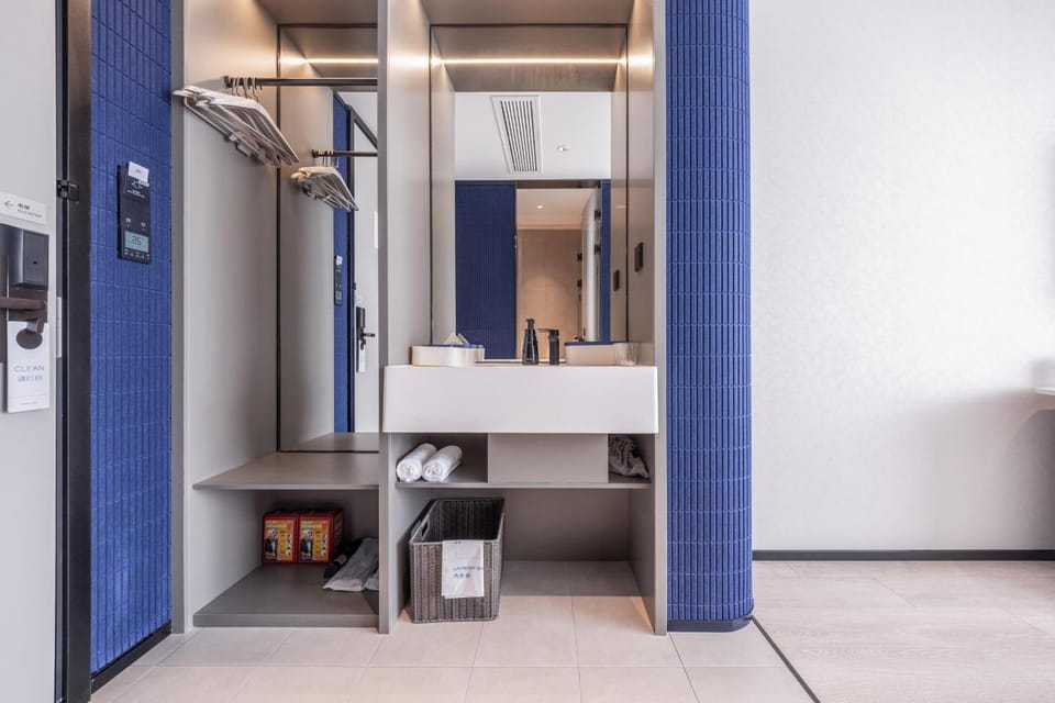 minibar