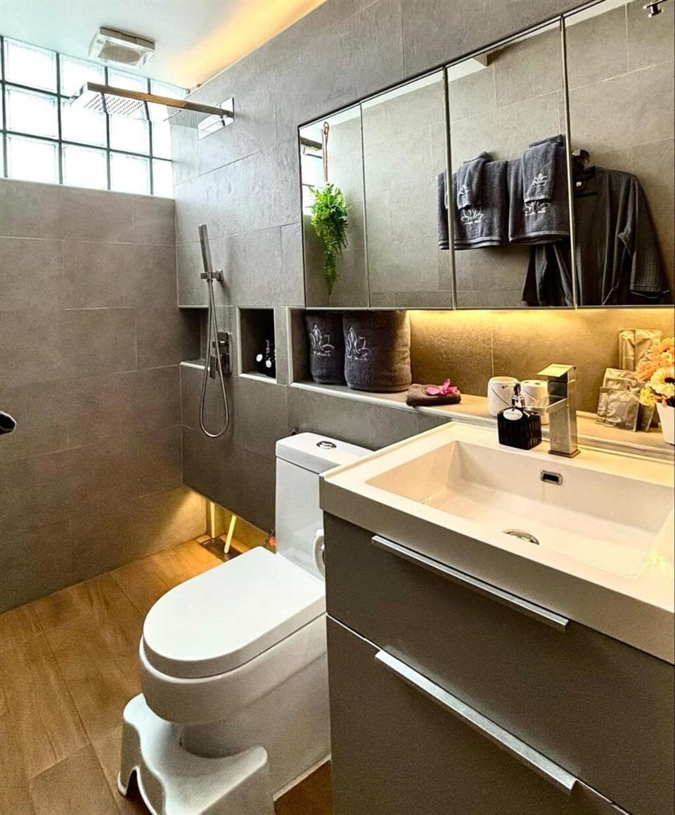 Sawansa 33A 400m2 Luxury Seaview Pool near Beach Villa in Patong