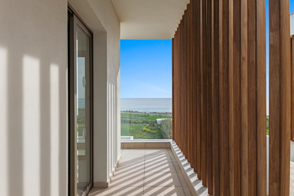 Day, Natural landscape, View (from property/room), Balcony/Terrace, Sea view