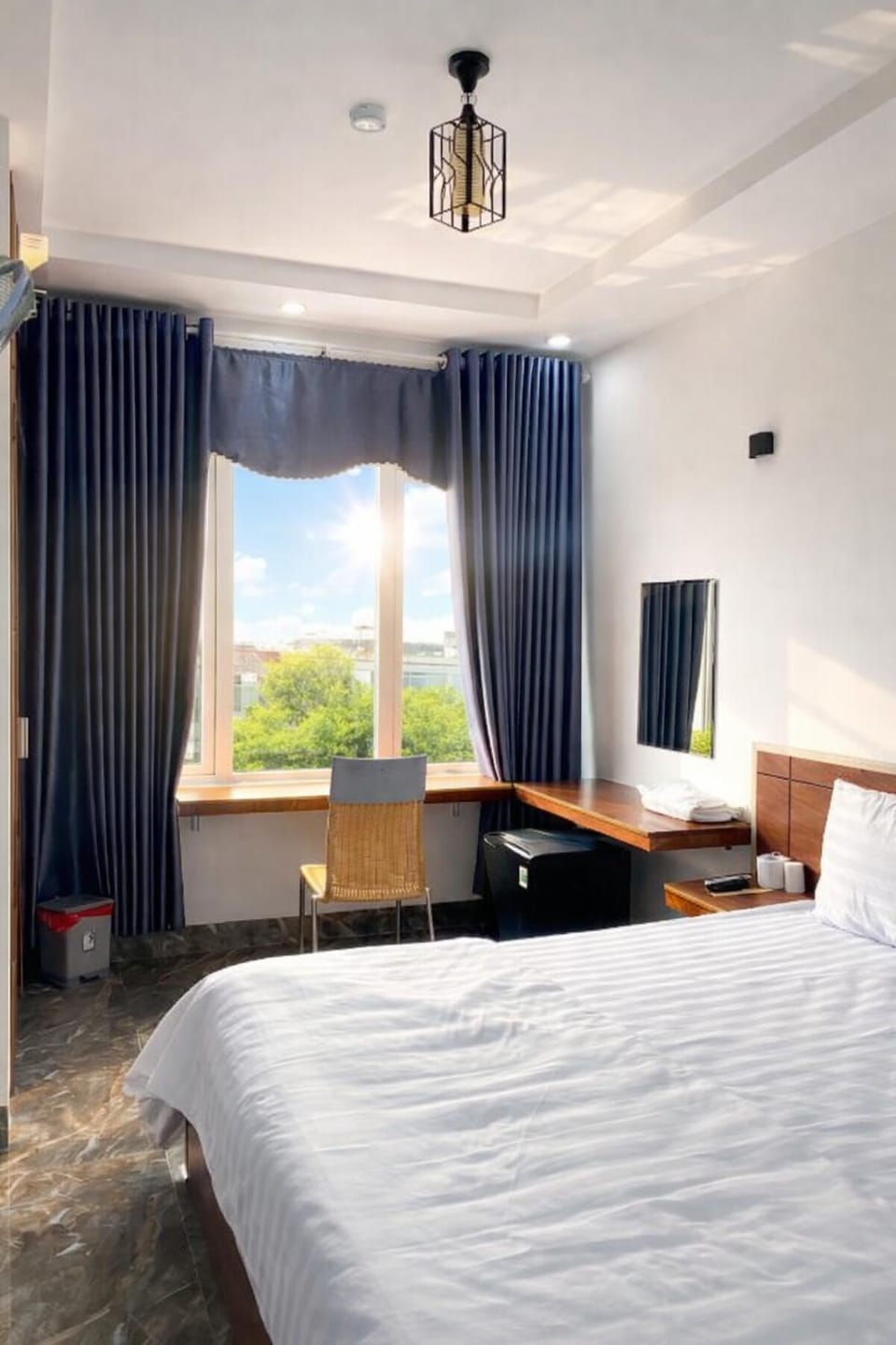 Bed, Photo of the whole room
