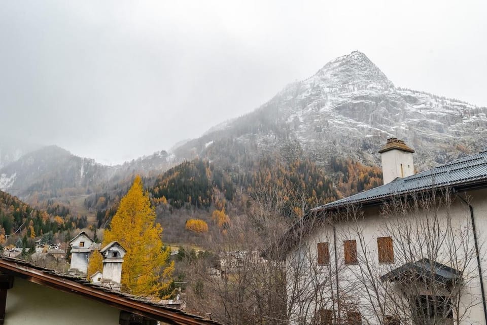 Courmayeur Centro Paese - 2 passi dalle Piste Apartment in Courmayeur