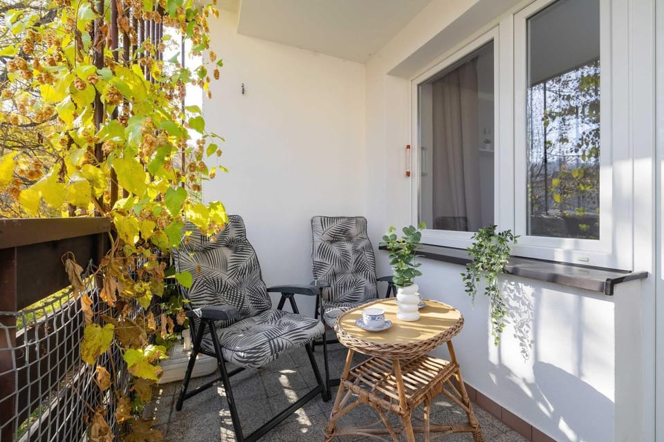 Day, Balcony/Terrace, Seating area