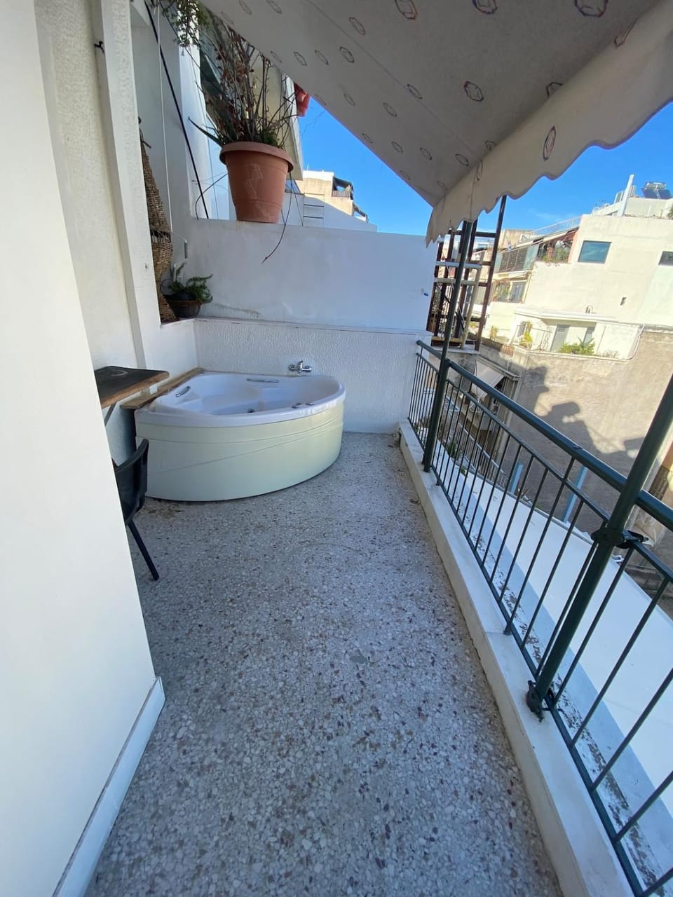 Mosaics easystay Penthouse 360'view Apartment in Athens