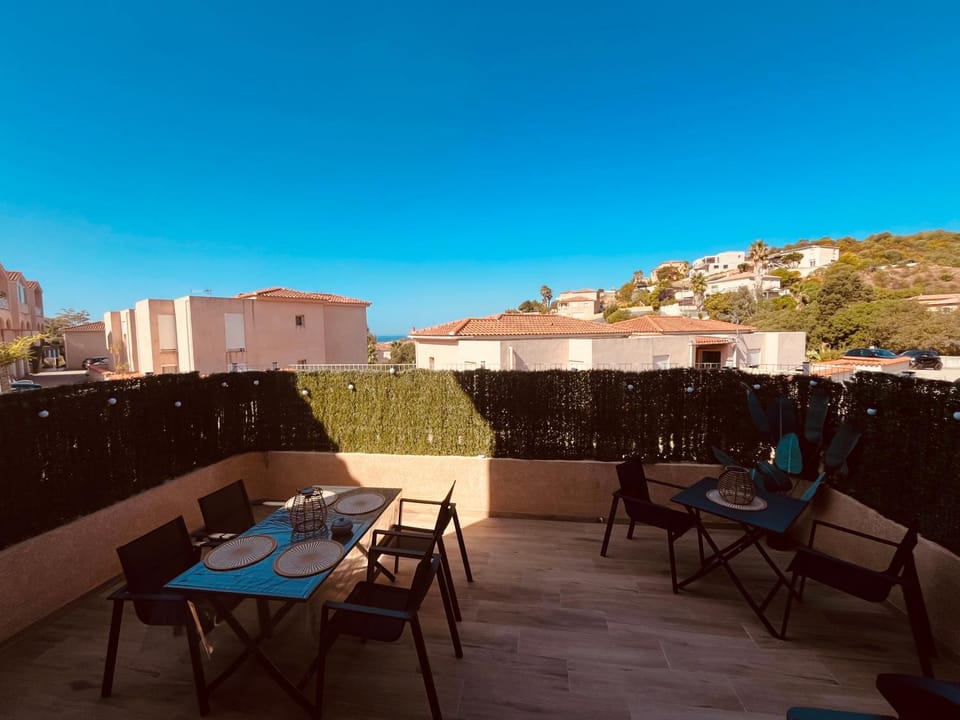 L effet mer Apartment in Ajaccio