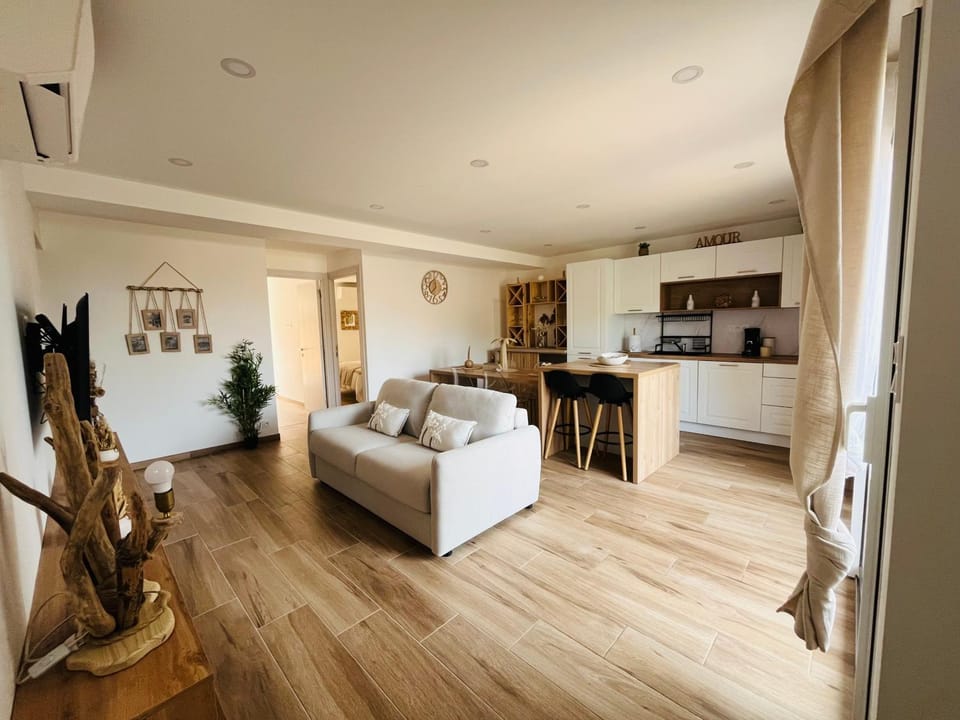 L effet mer Apartment in Ajaccio