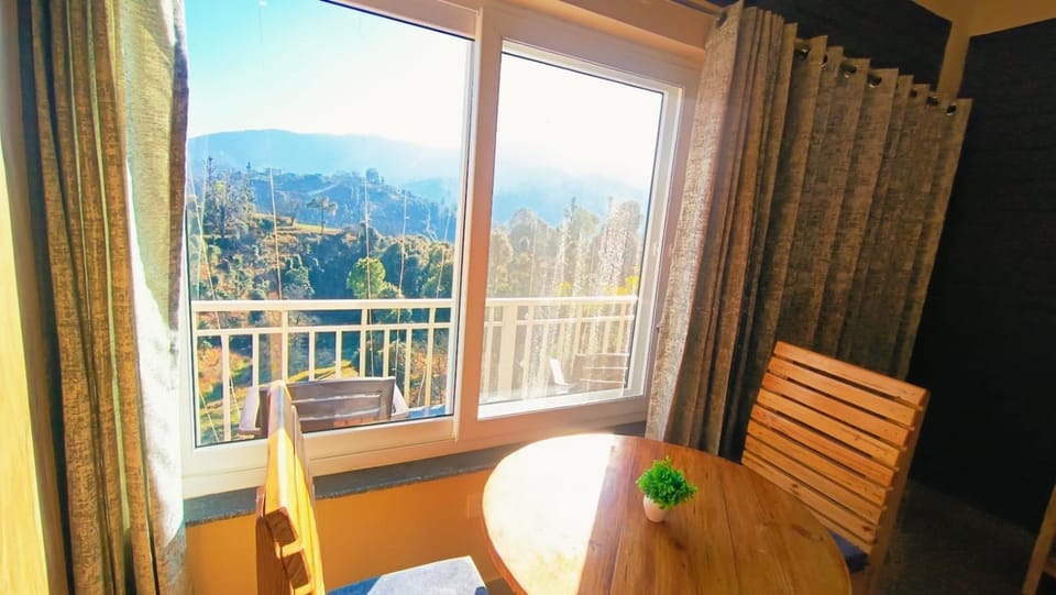 Pahadi Safaari Cottage Mukteshwar Vacation rental in Uttarakhand