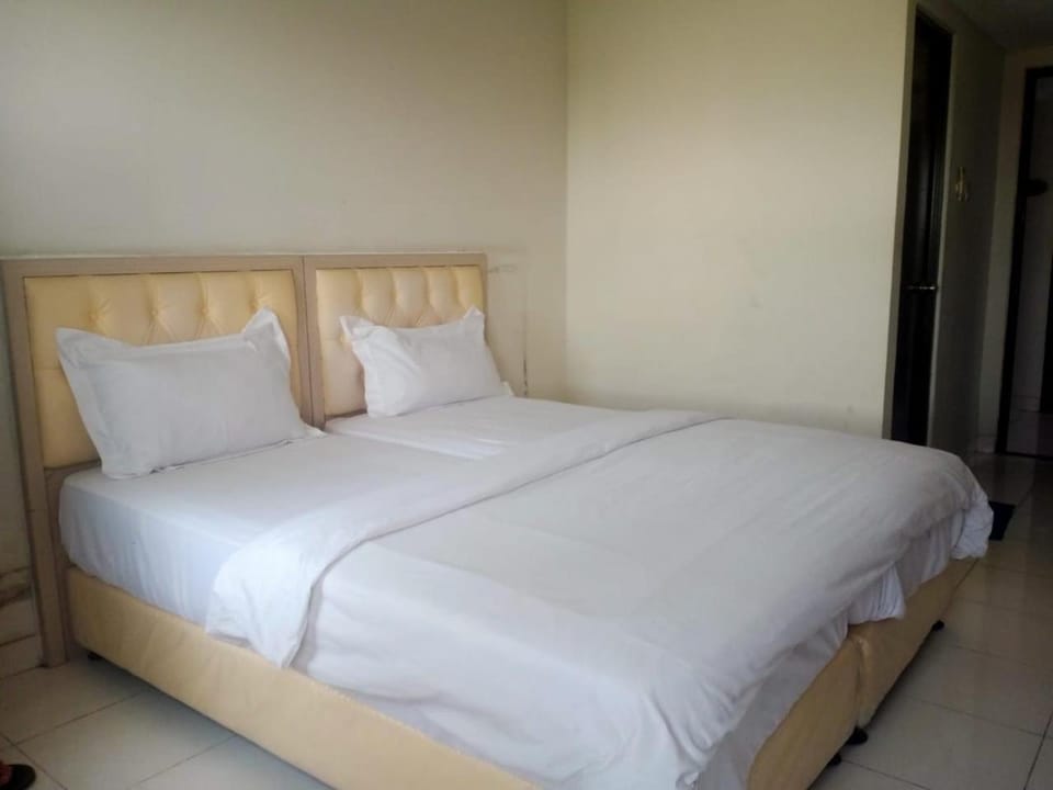 Apartment Elvis Tower Cikarang Hotel in West Java