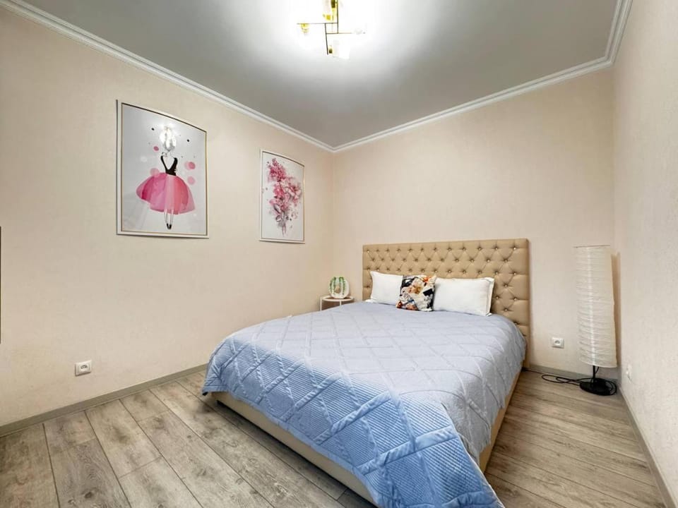 Photo of the whole room, Bedroom, Location, bunk bed
