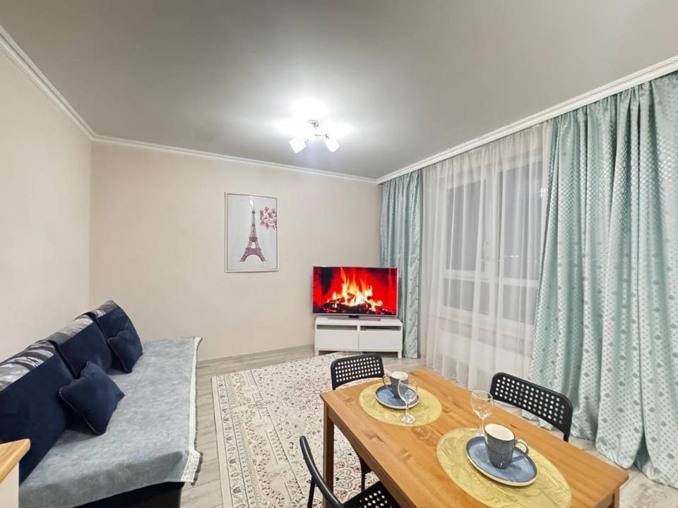Communal lounge/ TV room, TV and multimedia, Photo of the whole room