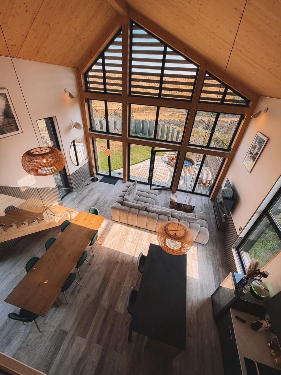 Living room, Seating area