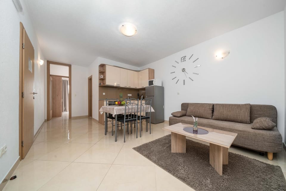 Apartmani ELA Apartment in Makarska