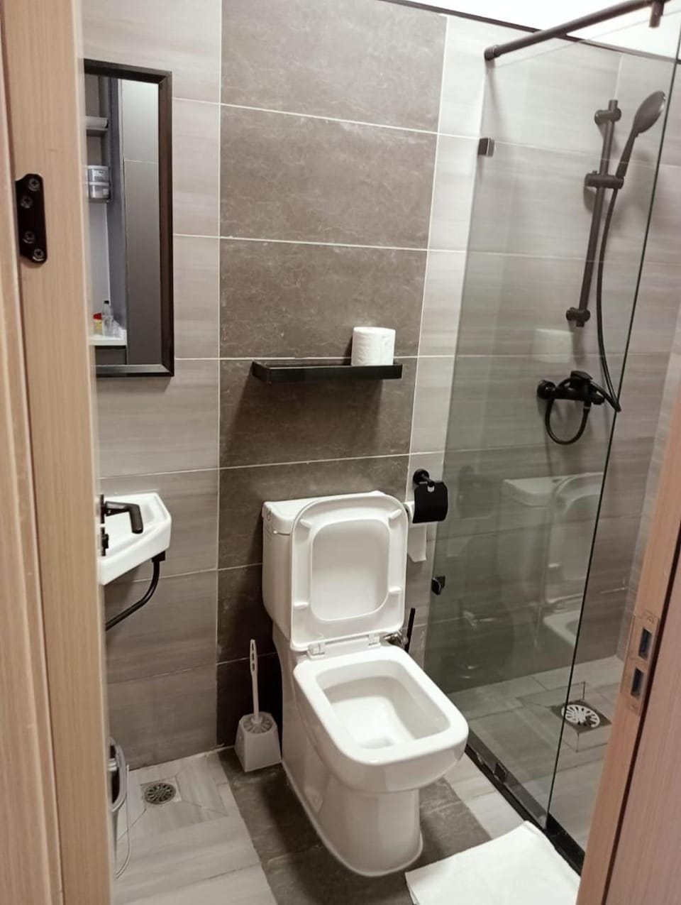 Shower, Bathroom