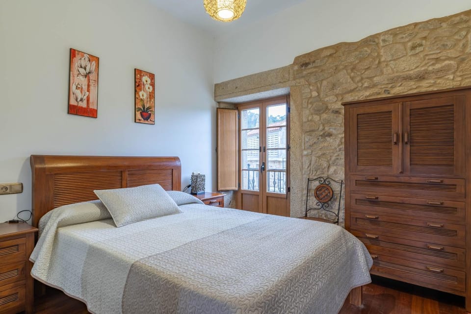 Property building, Living room, Bedroom