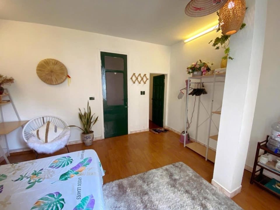 Luna's Old Quarter Home Apartment in Hanoi
