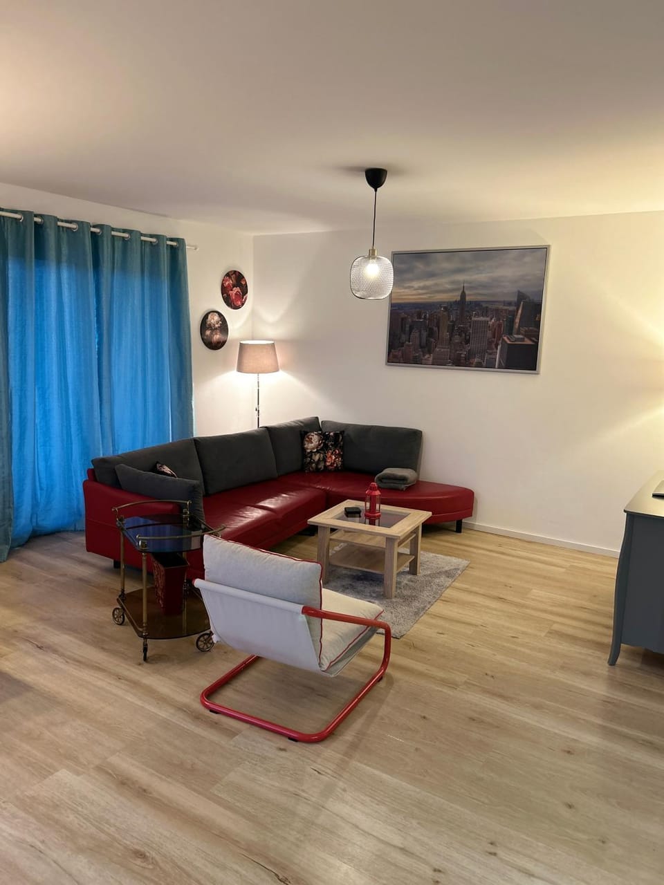 Communal lounge/ TV room