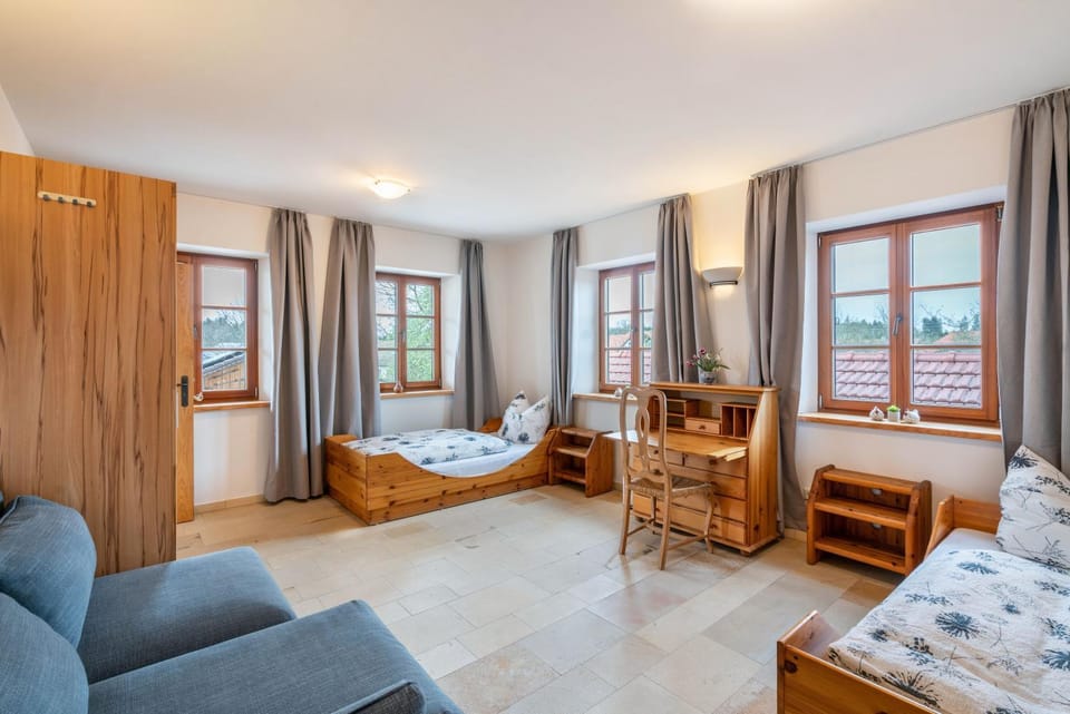 Living room, Bedroom