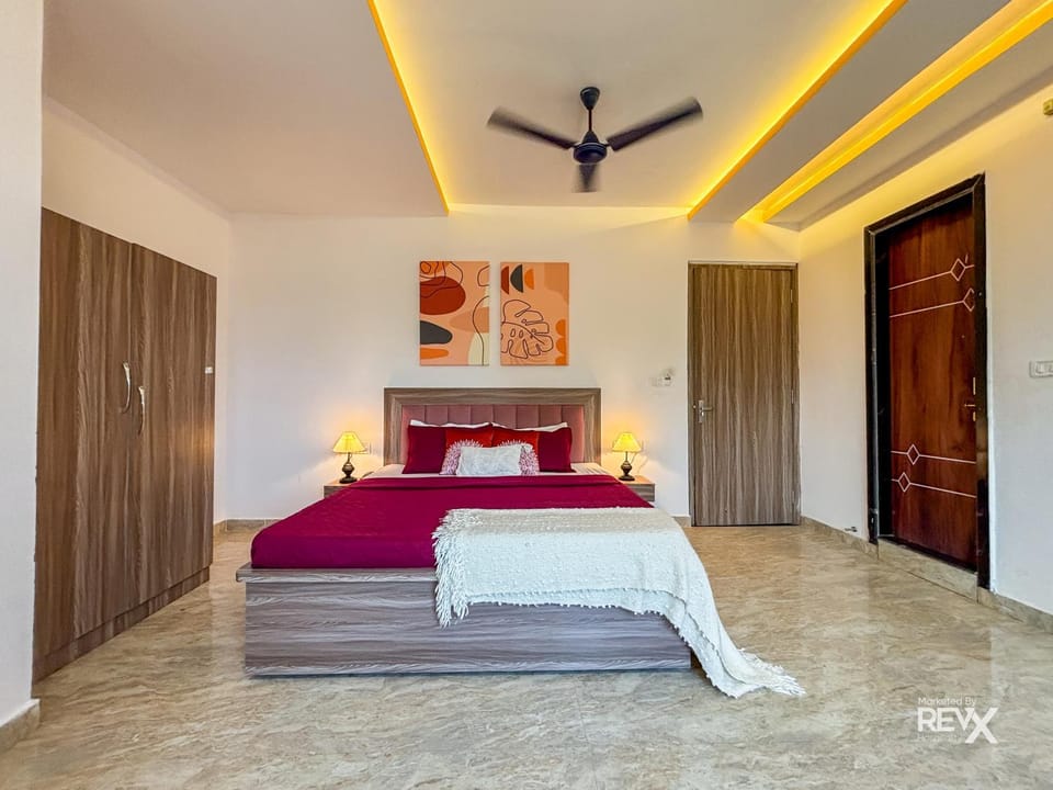 Bed, Photo of the whole room, Bedroom, wardrobe