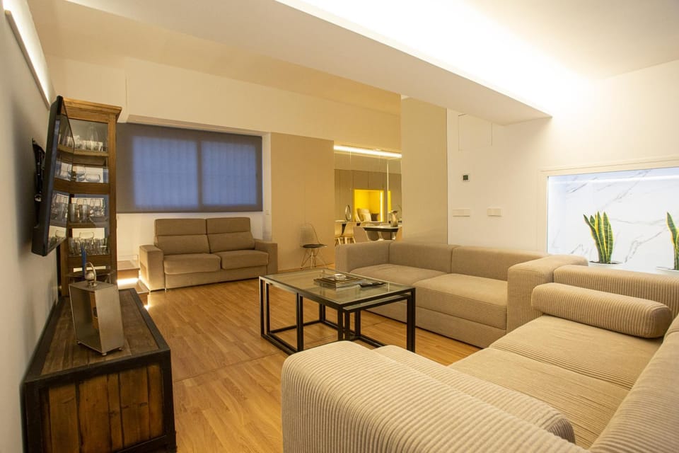 TV and multimedia, Living room, Seating area